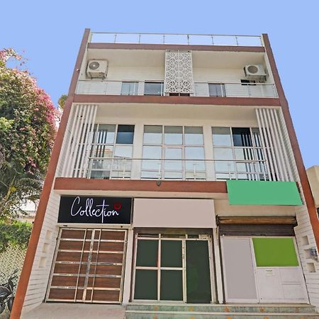 Capital O Phenix Elite Near Phoenix United Lucknow Extérieur photo