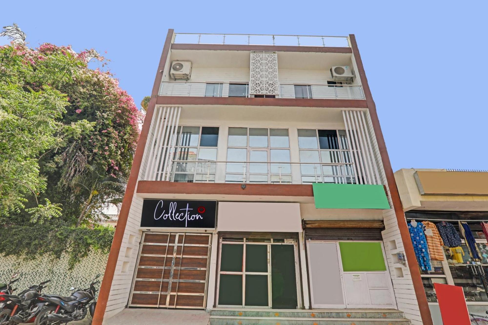 Capital O Phenix Elite Near Phoenix United Lucknow Extérieur photo